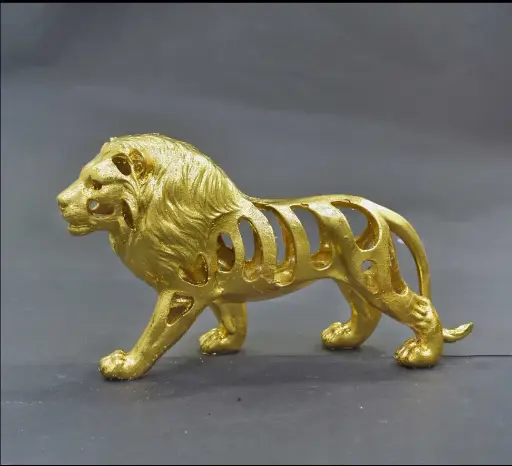 [Savy_011_8124] Golden Lion Statue