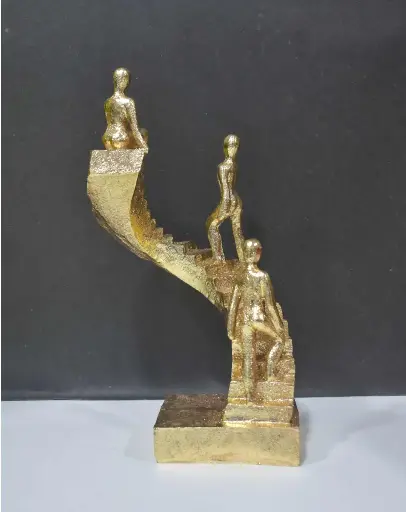 [Savy_017_8292] Stairs Statue